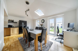 Kitchen breakfast room angle 3- click for photo gallery